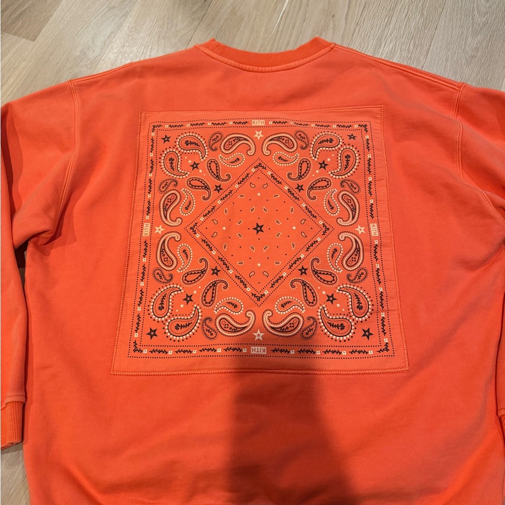 Kith Orange Bandana Crewneck Sweater men’s Xl - Picture 4 of 10